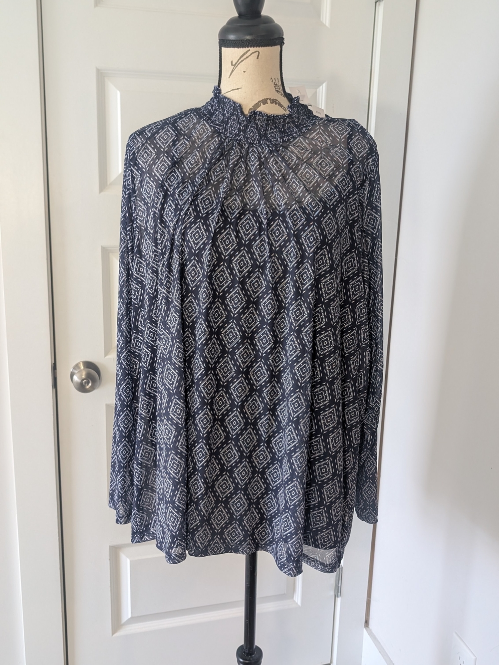 Lane Bryant Navy and White Geometric Smocked Neck Blouse Size 22/24